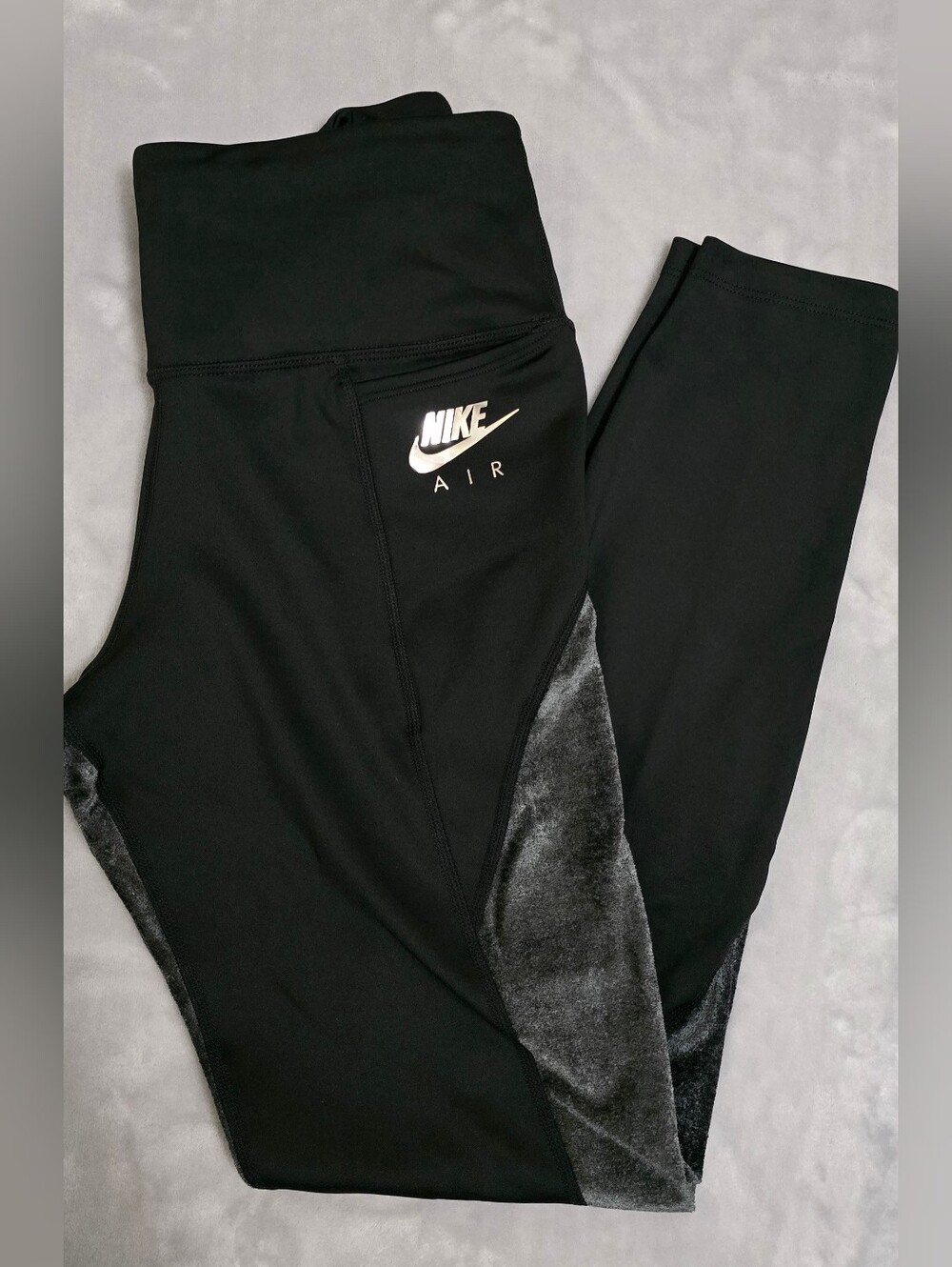 Nike Womens Black Air Performance Leggings